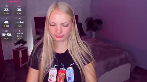 Snapshot of nancysummer chatting on July 2026 10:24:01 AM NancySummer online show from July 2026 10:24:01 AM