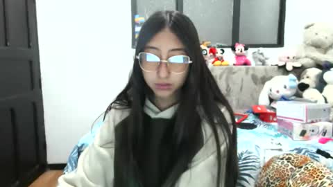 Snapshot of nanilux_1 chatting on September 2025 07:08:01 PM nanilux_1 online show from September 2025 07:08:01 PM