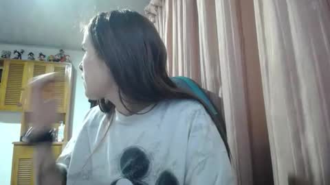 nanna yoshi online show from November 2025 03:40:02 AM