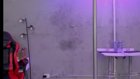 Naomi Blair online show from February 2026 06:19:02 AM