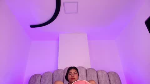 naomi online show from April 2026 11:49:01 AM