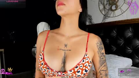 Naomi Frost online show from April 2026 12:11:02 PM