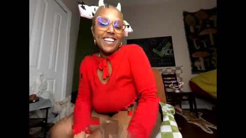 Snapshot of naomigiirl6 chatting on January 2025 12:18:01 PM Naomigiirl6 online show from January 2025 12:18:01 PM