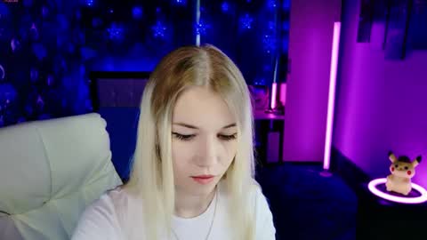 naomihita online show from April 2026 08:28:02 AM