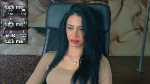 NaomiScarlett online show from November 2025 09:25:01 AM