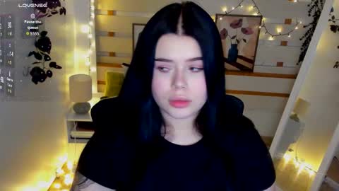 Naomi online show from February 2026 09:22:01 PM