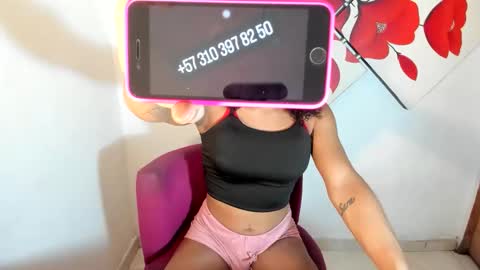 Snapshot of naomiwildburn chatting on February 2026 01:36:02 PM naomiwildburn online show from February 2026 01:36:02 PM