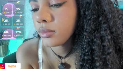 Naomi     online show from November 2025 04:40:02 AM