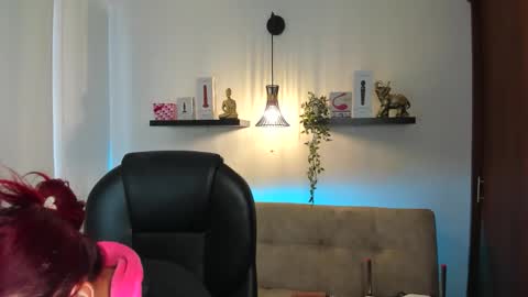 Naomy Stanley online show from March 2026 08:33:01 PM