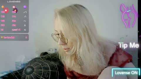 NaozuQAce online show from April 2026 11:00:01 AM