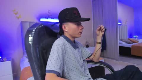 Nascary Fox online show from January 2026 06:46:02 PM