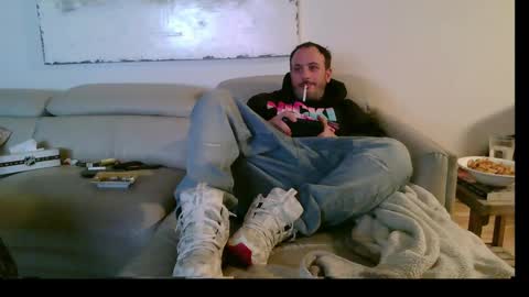 nassobout online show from February 2025 05:58:01 AM