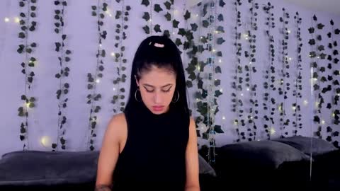 Snapshot of nastasha_nasty1 chatting on January 2025 11:05:01 PM Maira online show from January 2025 11:05:01 PM