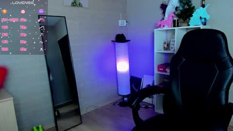 Nastya online show from December 2025 01:36:01 AM