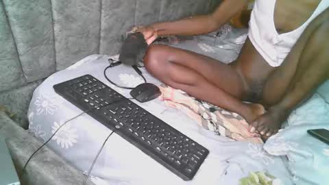 nasti_petite online show from December 2025 02:27:01 AM