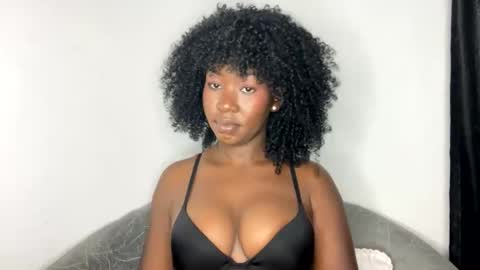 Snapshot of nasty_eboniey chatting on June 2026 06:22:02 PM Tessy online show from June 2026 06:22:02 PM