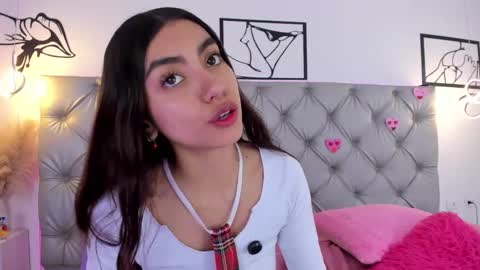 natalia online show from March 2026 05:50:02 PM