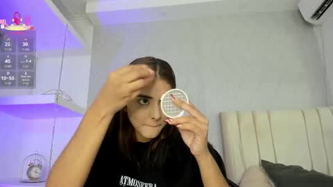 Naty  online show from January 2026 12:10:01 PM