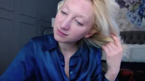 Natalie online show from March 2025 12:31:02 PM