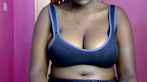 Natalie online show from September 2025 04:51:01 PM