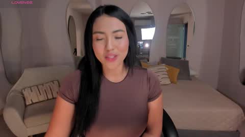 Natalie Lewis online show from February 2026 11:55:01 AM