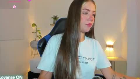 Snapshot of nataly_rodri chatting on July 2026 02:16:01 AM Nataly online show from July 2026 02:16:01 AM