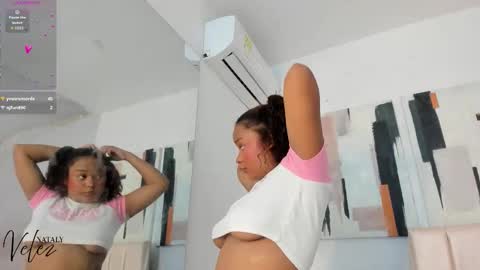 Naty online show from October 2025 07:36:02 PM