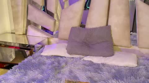 Natalye foster online show from April 2026 07:17:02 PM