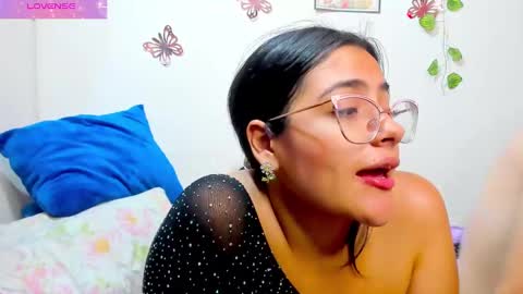 Snapshot of natalystevens chatting on December 2024 08:54:02 PM natalystevens online show from December 2024 08:54:02 PM