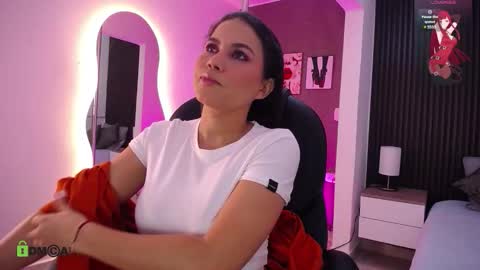 natasha online show from October 2025 02:06:01 PM