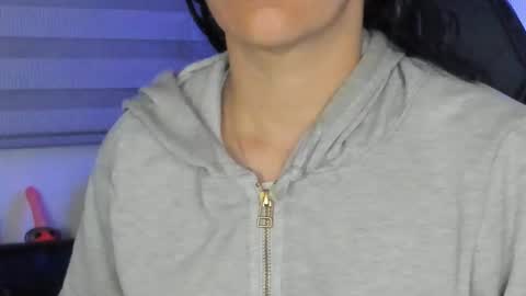 Natasha online show from December 2025 04:06:02 AM