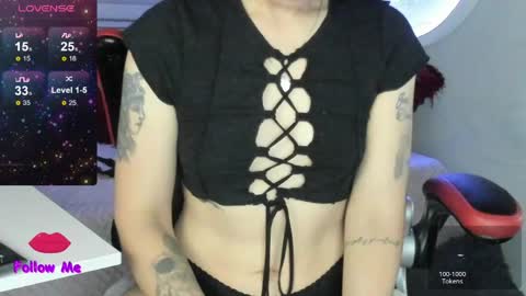 Snapshot of natasha__logan chatting on May 2026 04:07:01 AM Natasha online show from May 2026 04:07:01 AM