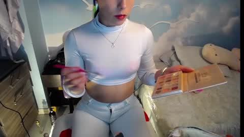 Natasha Bernett online show from February 2025 11:15:01 PM