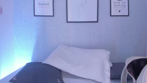  Natasha  online show from February 2026 12:21:01 PM