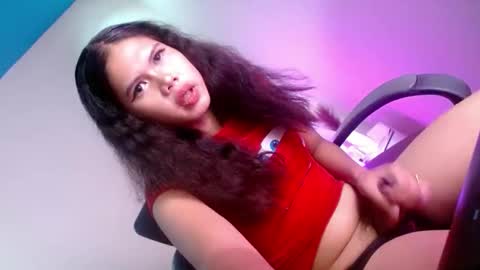 Snapshot of natasha_leigh chatting on April 2026 05:48:01 PM natasha_leigh online show from April 2026 05:48:01 PM