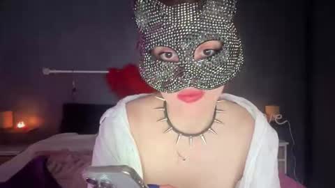 Natasha Saade online show from February 2026 05:58:01 PM