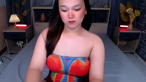 natasha_santiago5 online show from September 2025 05:43:02 AM