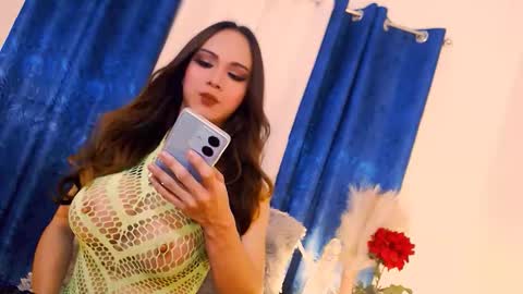 Snapshot of natasha_sins_ chatting on September 2025 11:54:02 AM natasha_sins_ online show from September 2025 11:54:02 AM