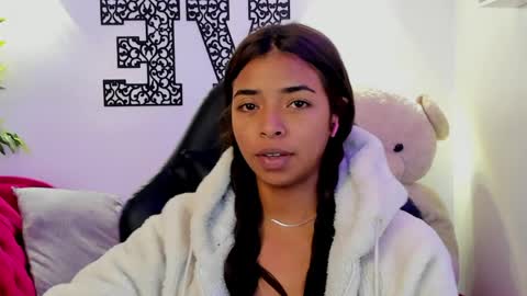 Natasha  online show from March 2026 05:25:01 PM