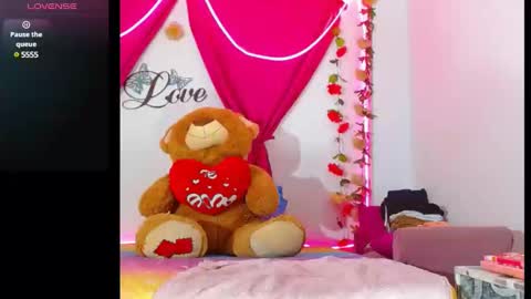 NatashaKissess   online show from February 2025 04:03:02 PM