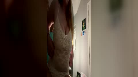 natashophiax online show from June 2026 05:00:01 PM