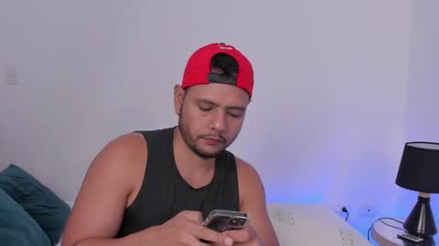 Snapshot of nate_ocean chatting on December 2024 03:59:02 AM Nate Ocean online show from December 2024 03:59:02 AM