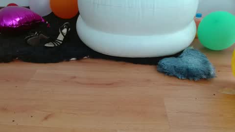 nath_dawson online show from February 2025 02:11:02 PM