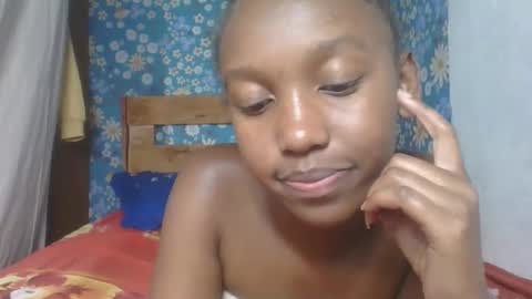 nathalia069 online show from April 2026 07:41:01 PM