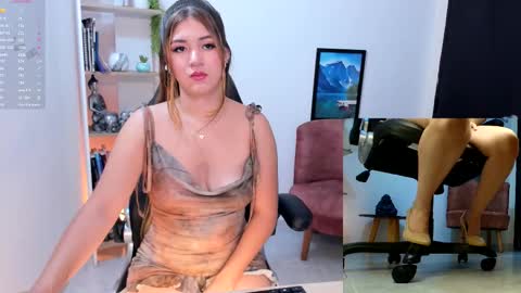 NATHALIE online show from September 2025 10:59:02 AM