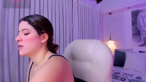 NATHALIE online show from March 2026 11:04:01 AM