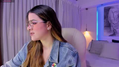 NATHALIE online show from April 2026 11:05:01 AM