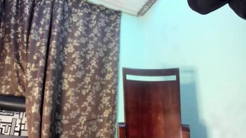 Nathaly online show from February 2026 11:53:01 AM