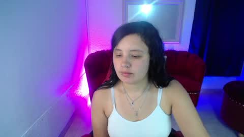 Snapshot of nathaly_low chatting on July 2026 12:19:02 PM nathaly low online show from July 2026 12:19:02 PM
