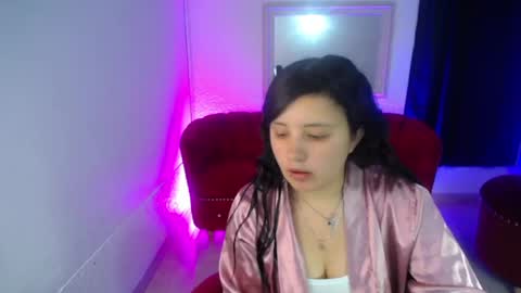 Snapshot of nathaly_low chatting on July 2026 12:14:02 PM nathaly low online show from July 2026 12:14:02 PM